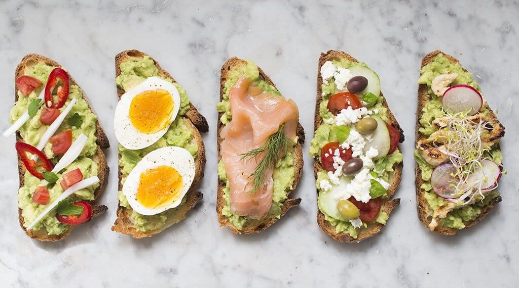 Passione avocado toast, fresco e delicato per l’estate