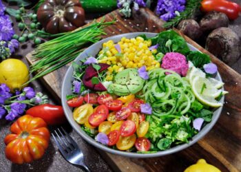 Insalata, guida ai condimenti giusti