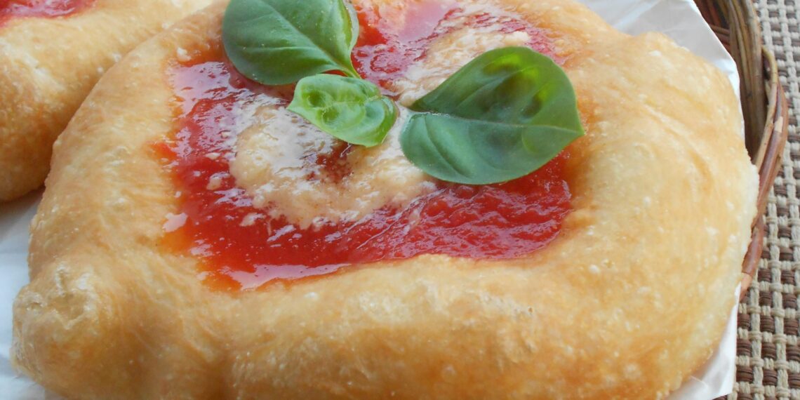 La montanara, un classico per le serate fra amici