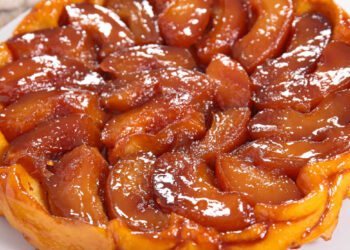 Voglia di Tarte Tatin sciuè sciuè? Ecco la ricetta