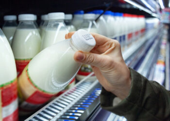 Latte scaduto? Ecco come riutilizzarlo