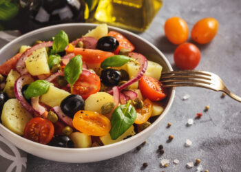 L’insalata Pantesca, un trionfo di sapori mediterranei