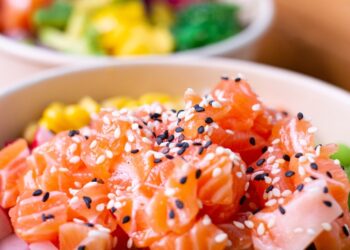 Poke bowl, il piatto hawaiano che ha conquistato l’Italia