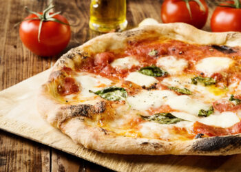 Pizza tradizionale napoletana