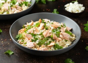Cous cous al salmone, ottimo per una cena estiva