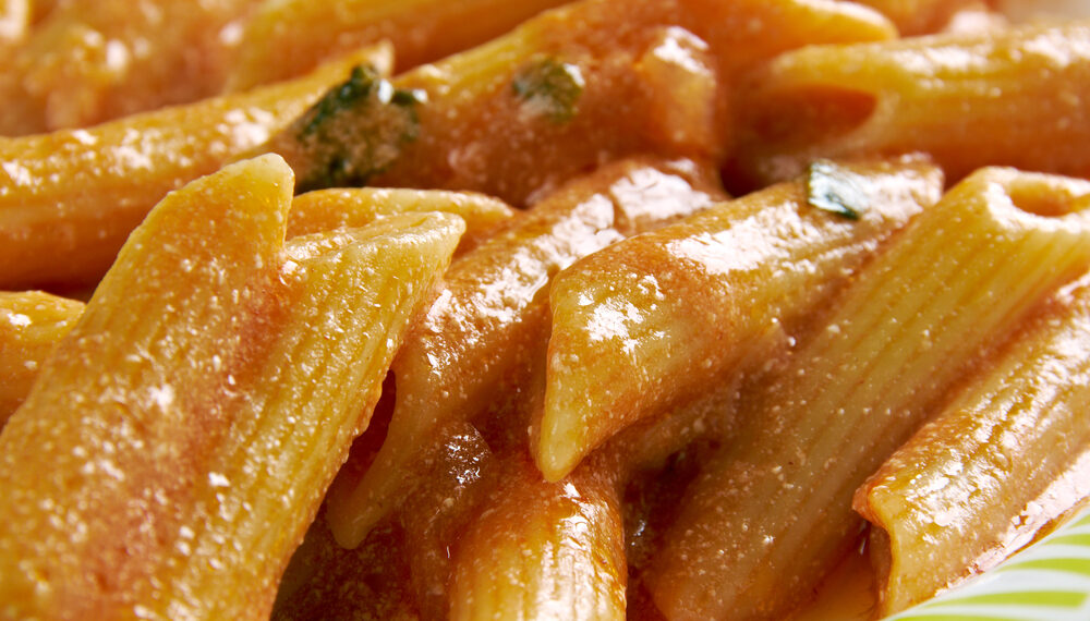 Penne rigate alla crema di peperoni, una vera delizia!