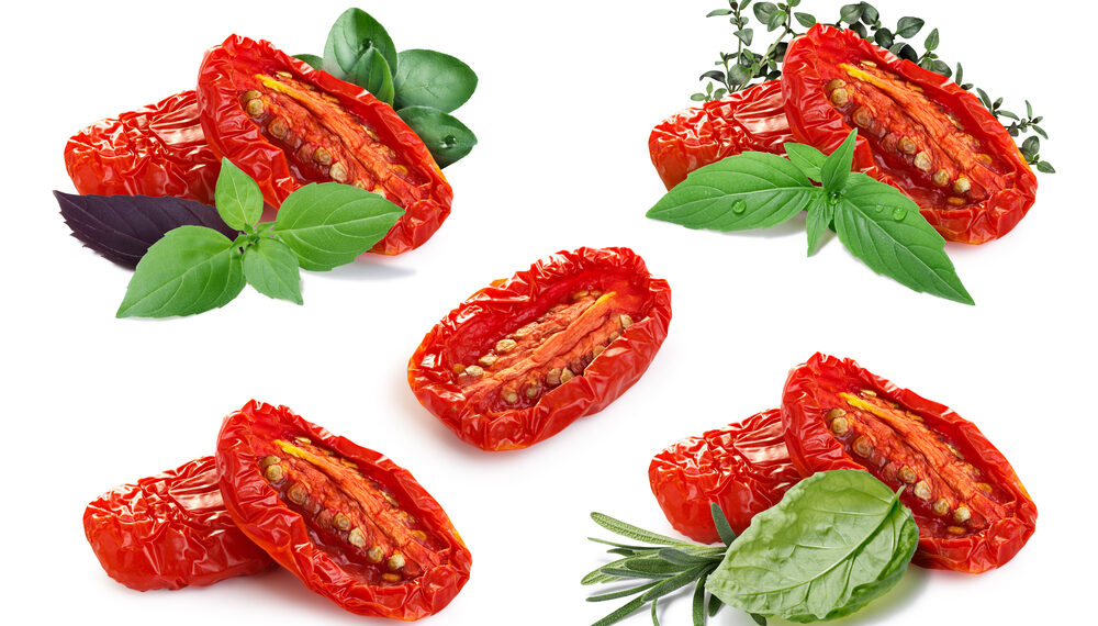 Primo piatto veloce? Pasta con pesto di pomodori secchi e basilico