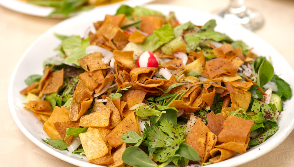 Fattush libanese, l’insalata che cambia a seconda delle stagioni