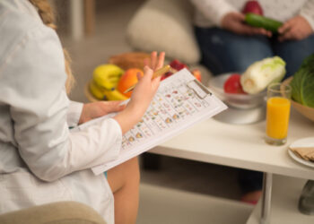 Dietologo o nutrizionista, quale scegliere?