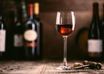 Vino con 'sapore di tappo': ecco tutto ciò che devi sapere