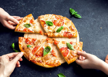 E’ la pizza la più amata (dalle tasche) degli italiani