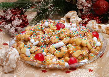 Struffoli, le deliziose palline al miele