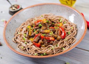 Cibi trend 2024: i superfood che ci conquisteranno