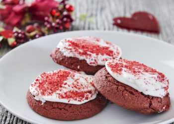 Facciamo in casa i biscotti red velvet