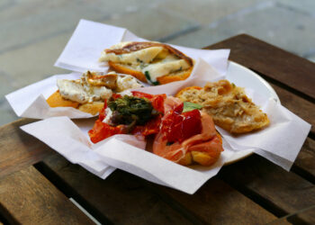 A Venezia non puoi non assaggiare i tipici cicchetti