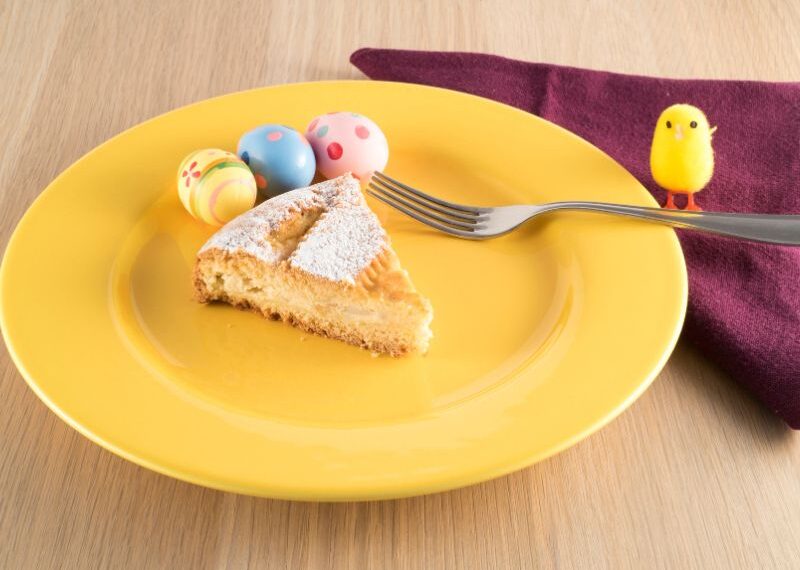 La pastiera napoletana con crema pasticcera: la ricetta della variante del dolce pasquale