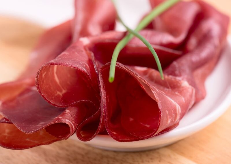 Bresaola della Valtellina, crescono produzione e consumi