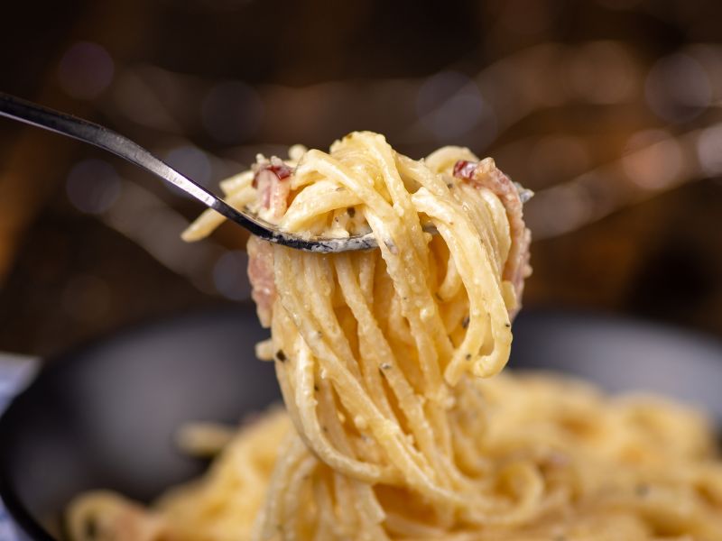 Torna il Carbonara Day, la giornata dedicata a uno dei piatti più iconici della tradizione gastronomica romana, in programma il 6 aprile.