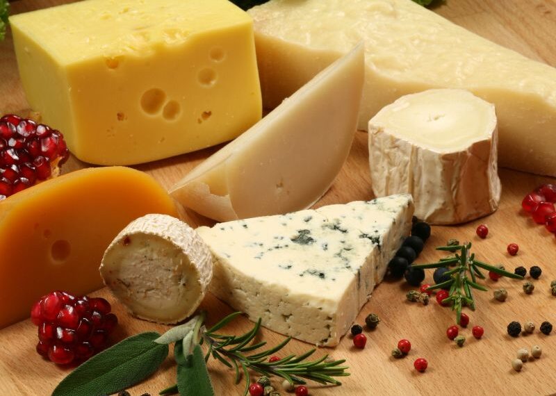 La caseina nei formaggi provoca dipendenza