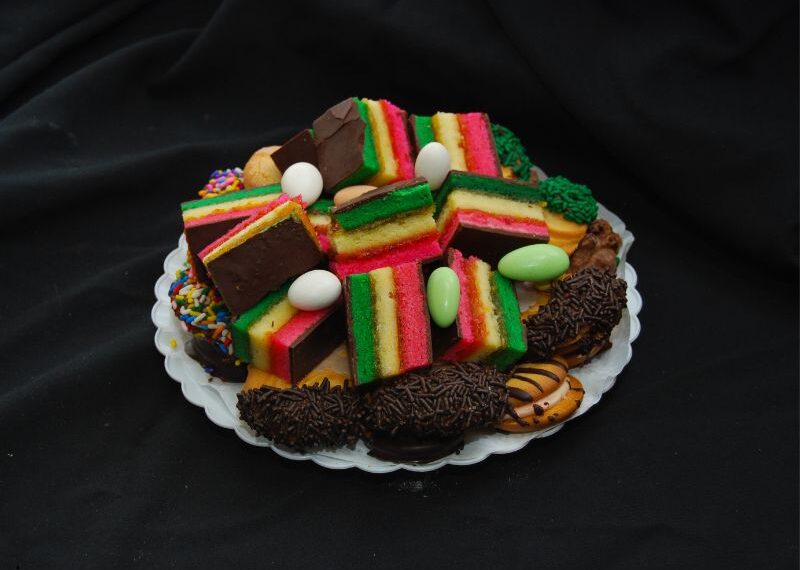 Spopolano negli Usa i biscotti arcobaleno italiani