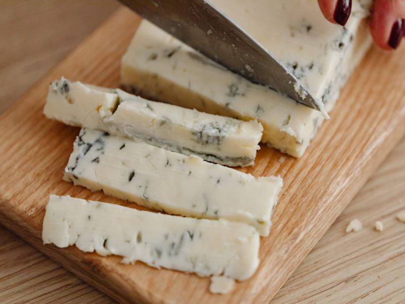 Il formaggio Gorgonzola aumenta la sua produzione: la crisi è alle spalle