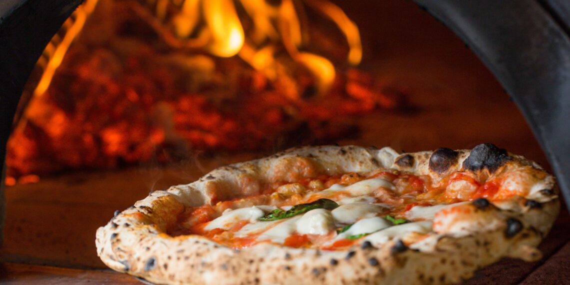 Storia della Pizza Margherita: le origini della pizza napoletana più famosa al mondo