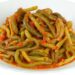 I fagiolini al sugo: la ricetta estiva con una ‘marcia in più’