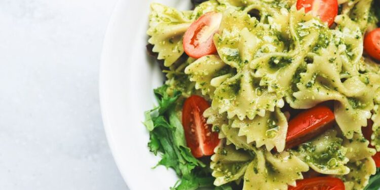 Insalata di pasta, passione (e praticità) estiva