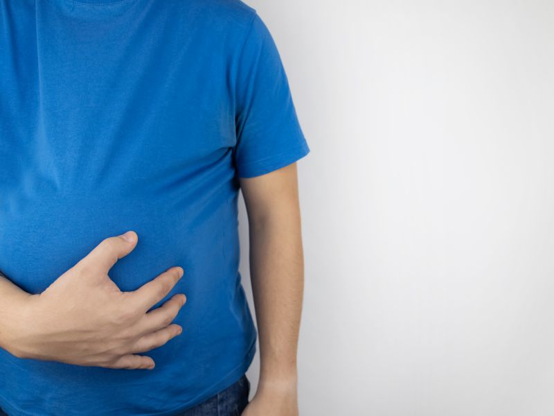 Pancia gonfia d’estate? Ecco cosa mangiare per stare bene