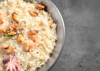 In estate concediamoci un’insalata di riso alla marinara