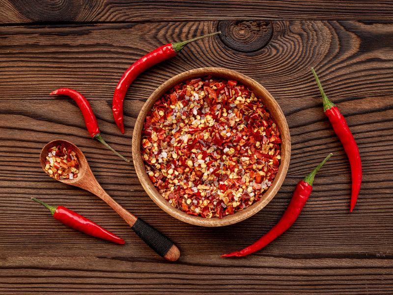 Peperoncino sott'olio: piccante da gustare tutto l'anno