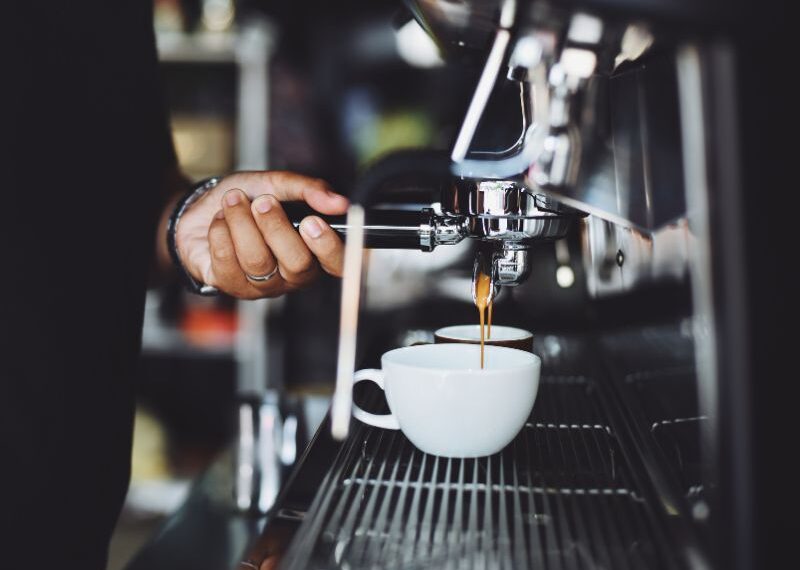 Tazzina di caffè: prezzo pronto a schizzare a 2 euro