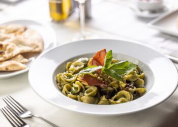 Orecchiette fatte in casa: la tradizione pugliese sulla tua tavola