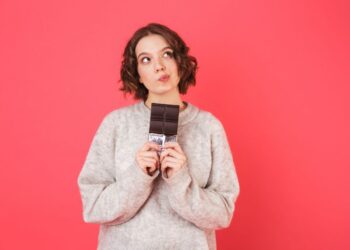 Cioccolato fondente amico della dieta: ecco perché