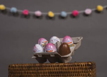 Ovetto Kinder: 50 anni di dolci sorprese