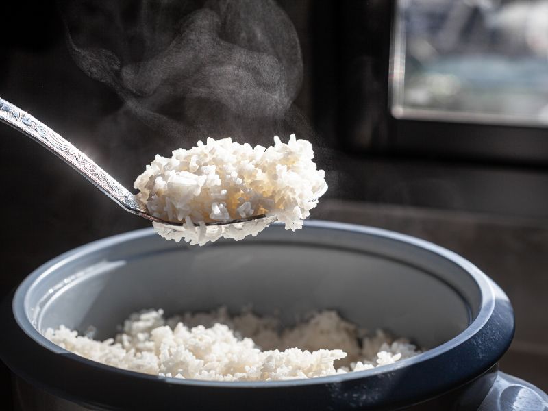 Come cuocere il riso nel forno a microonde