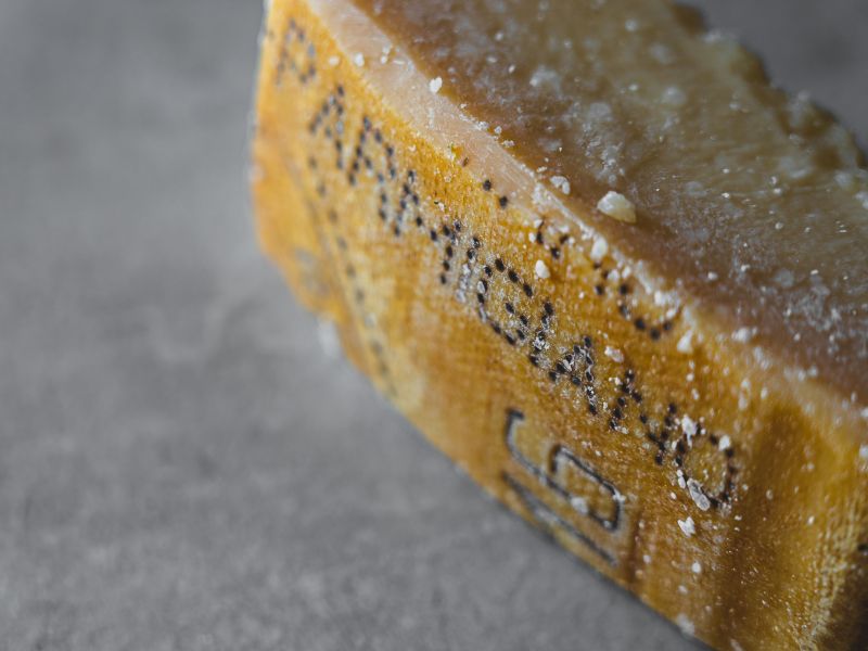 Pecorino o Parmigiano: qual è la scelta giusta in cucina?