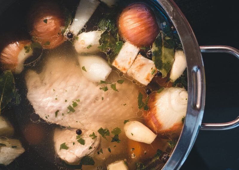 Come fare un perfetto brodo di carne